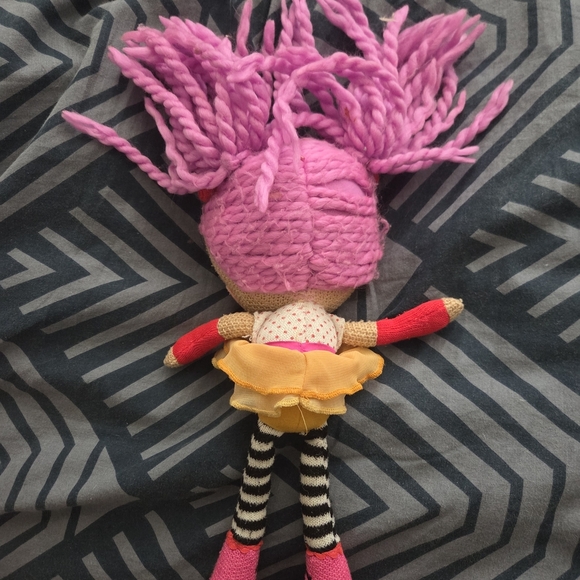 Lalaloopsy Colorful Knit Doll with Pink Hair - Picture 2 of 2